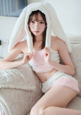 亲爱的老师电影在线观看_DVD神马影院手机在线