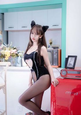 我发现了老师的秘密三百字_HD日韩电影在线