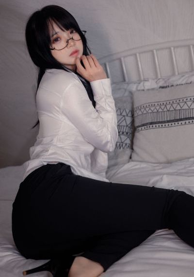 在线观看免费午夜大片_高清无删减在线观看
