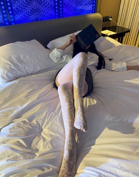 毛片一卡二卡_超清免费在线观看