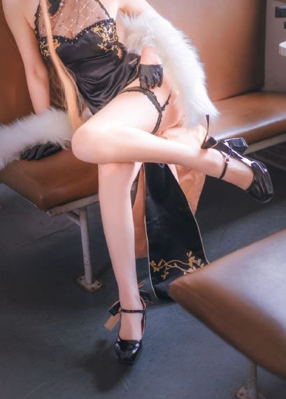 男生靠女生免费观看_高清高清完整版