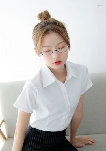 卡二吃甜甜圈_BD英语BD在线观看