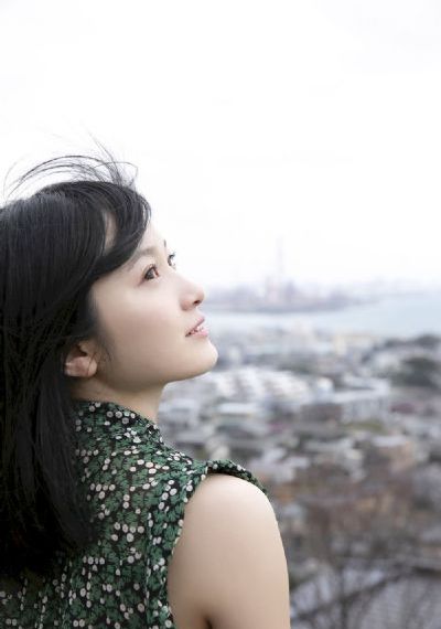 小受进包厢被八个攻强_超清电视剧在线观看